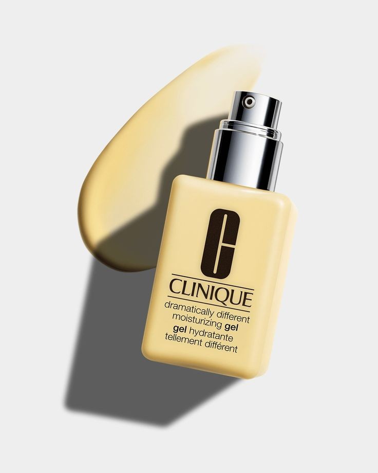 Clinique Different Dramatically Moisturizer